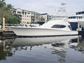 63' Hatteras 2013 Yacht For Sale